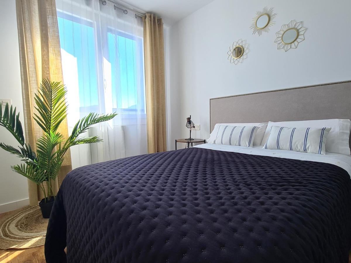 Apartamento Nicores Bidasoa Irun Bagian luar foto